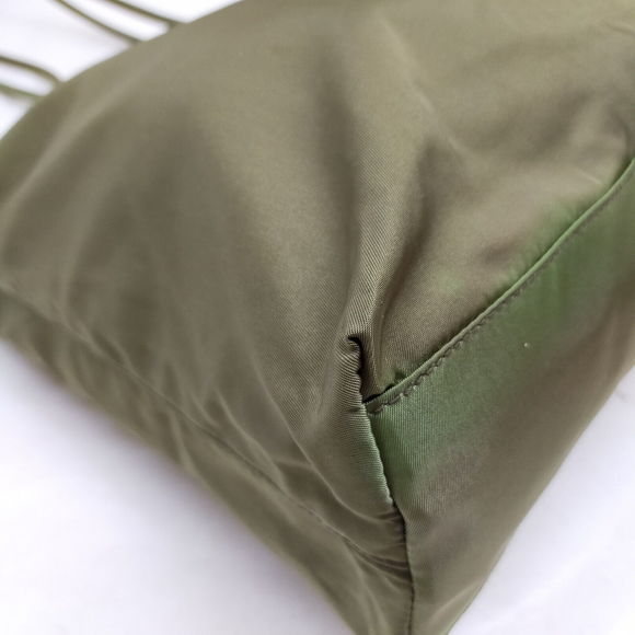 Prada Hand Bag Green Nylon #77090P10 - Picture 6 of 9
